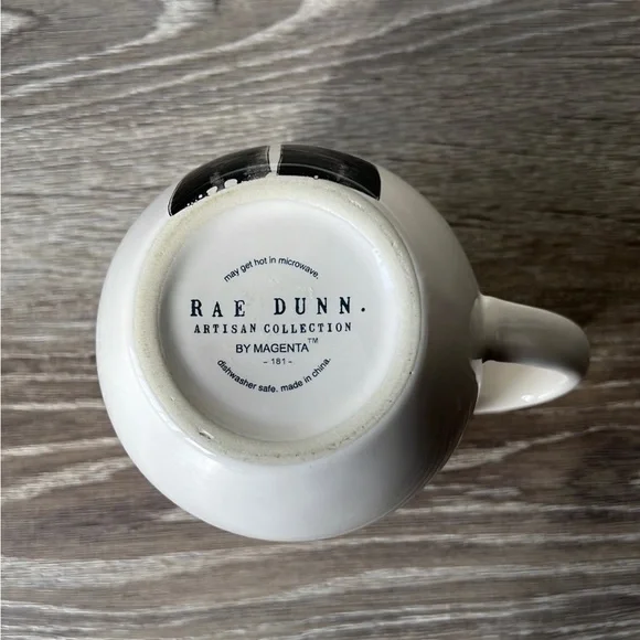 Rae Dunn Howdy Pilgrim Ceramic Mug 2018 Thanksgiving Mug - Picture 6 of 6